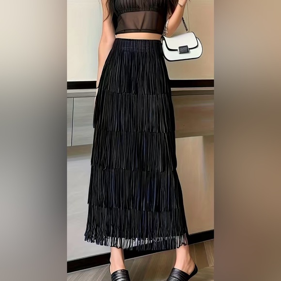 Jane Chic Designs Innovative Skirt - Picture 10 of 15